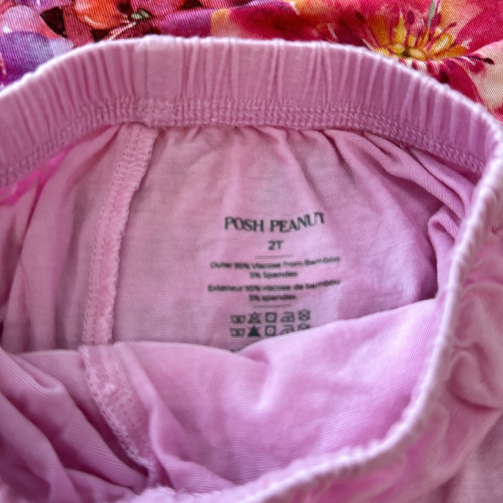 Posh Peanut Toddler Sets - 2T Tops and Bloomers - Hawaiian Prints Retired - Picture 8 of 9